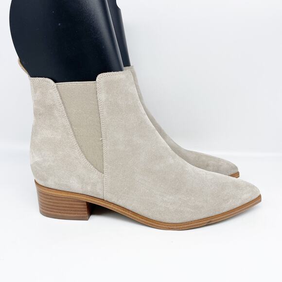 Marc Fisher Women's Yikalo Suede Leather Chelsea Bootie Taupe Size 9 M - Picture 4 of 15